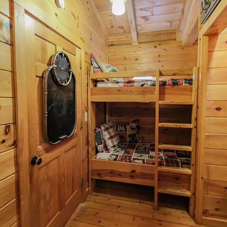Lazy Bear Lodge Gatlinburg Eksteriør bilde