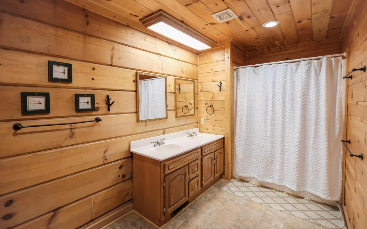 Lazy Bear Lodge Gatlinburg Eksteriør bilde
