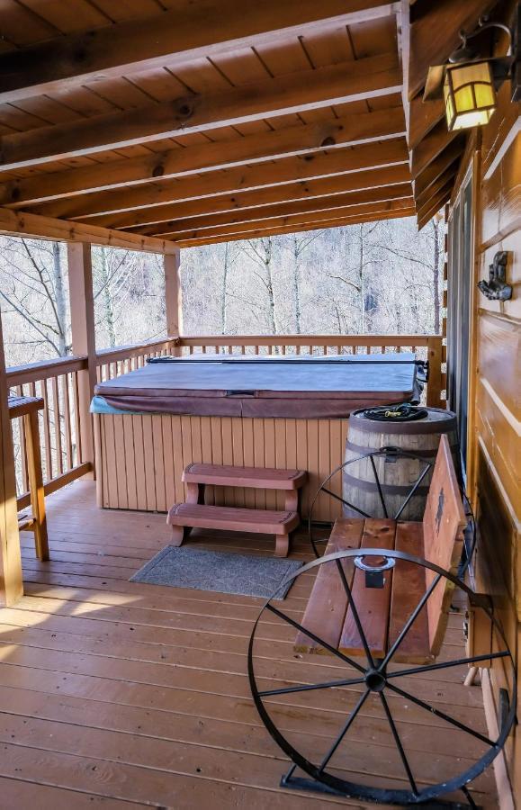Lazy Bear Lodge Gatlinburg Eksteriør bilde
