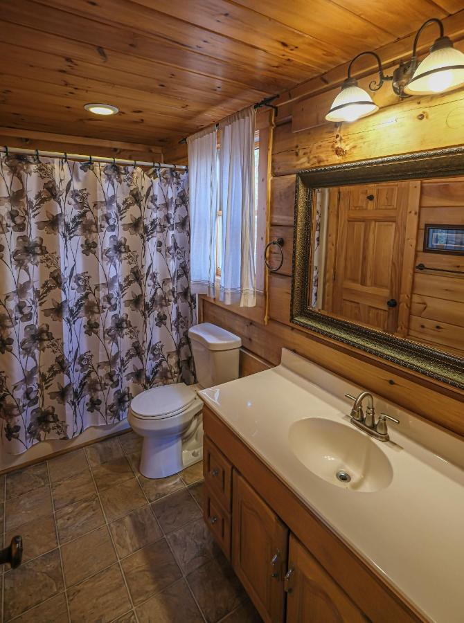 Lazy Bear Lodge Gatlinburg Eksteriør bilde